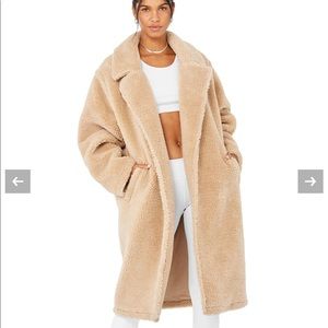Alo Oversized Sherpa Trench